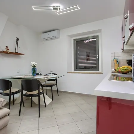Center Appartement Pula