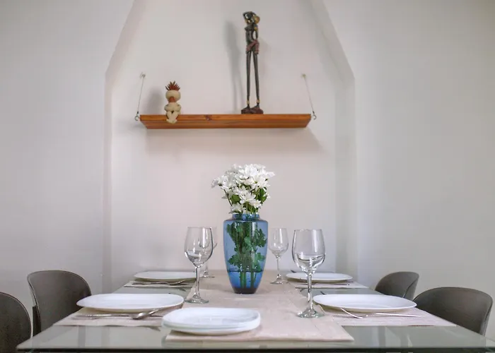 Apartman Center - Steps Away From The Arena *